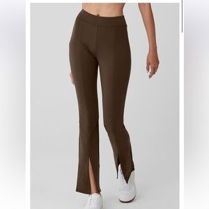 Like-New Airbrush High-Waist 7/8 Flutter Legging - Espresso